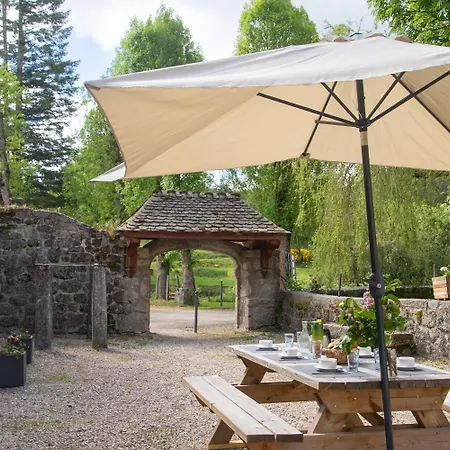24 Personnes - Domaine De Coulagnettes *
