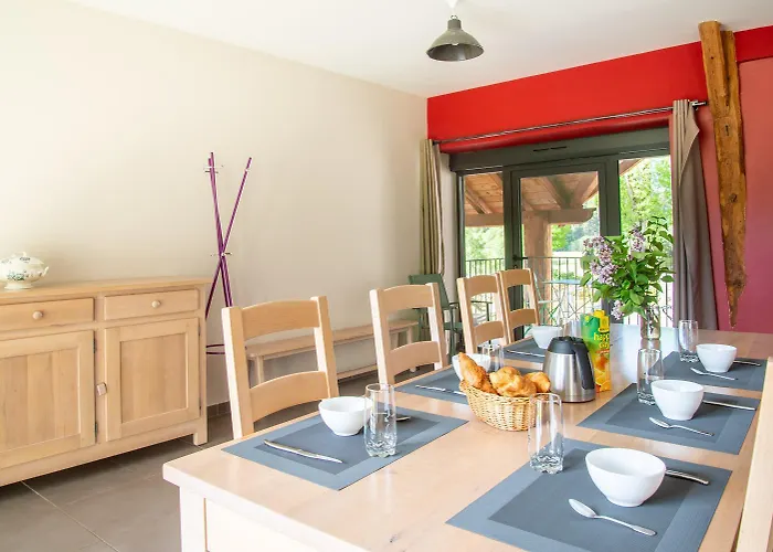 24 Personnes - Domaine De Coulagnettes Serverette