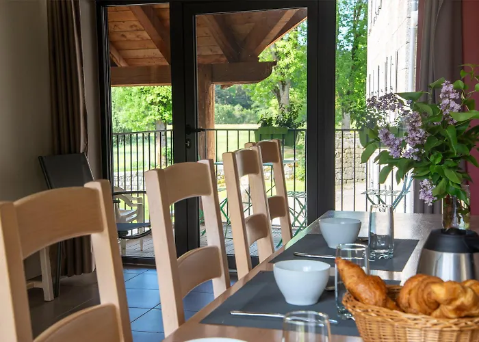 24 Personnes - Domaine De Coulagnettes Serverette
