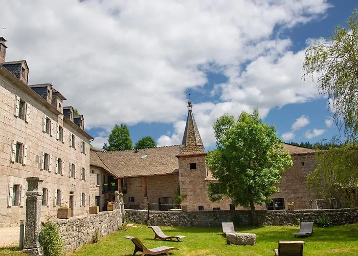 24 Personnes - Domaine De Coulagnettes