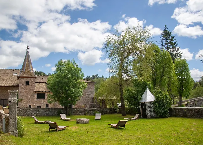 Дом отдыха 24 Personnes - Domaine De Coulagnettes Serverette